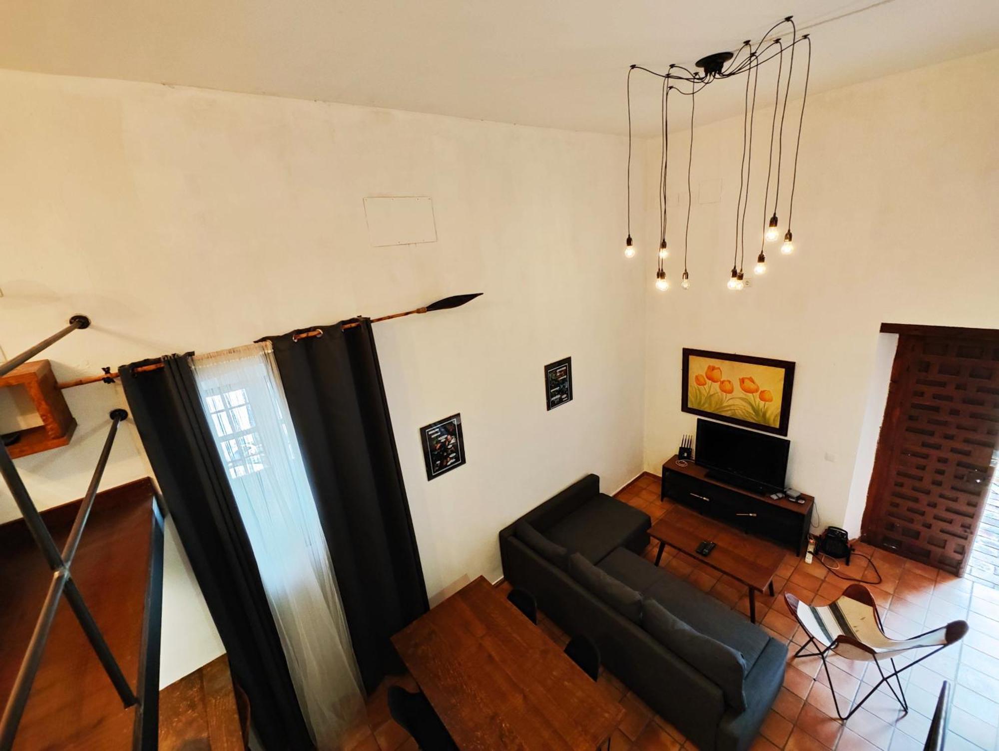 Hostal Cafe Frenteabastos การ์โมนา ภายนอก รูปภาพ