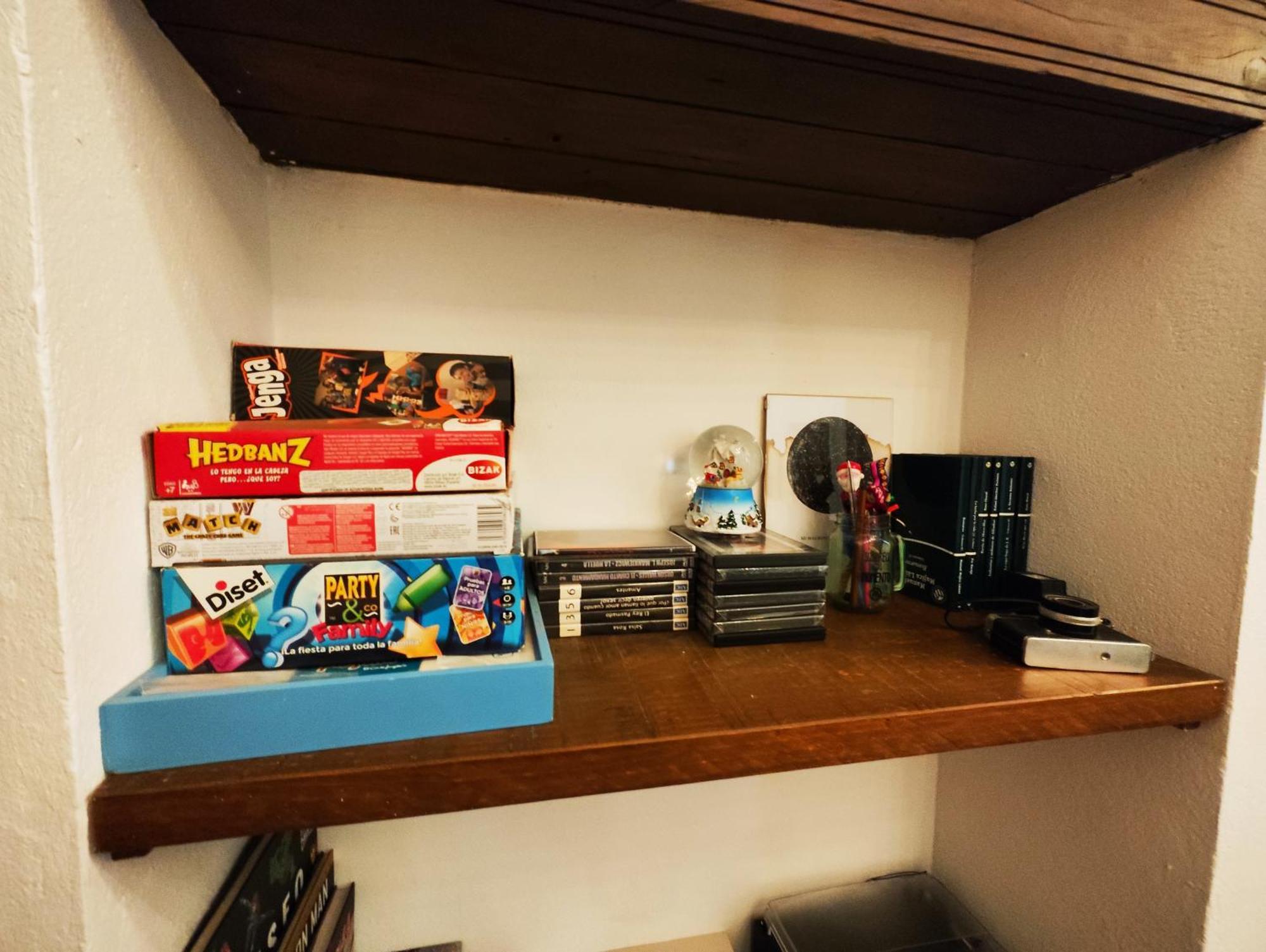 Hostal Cafe Frenteabastos การ์โมนา ภายนอก รูปภาพ