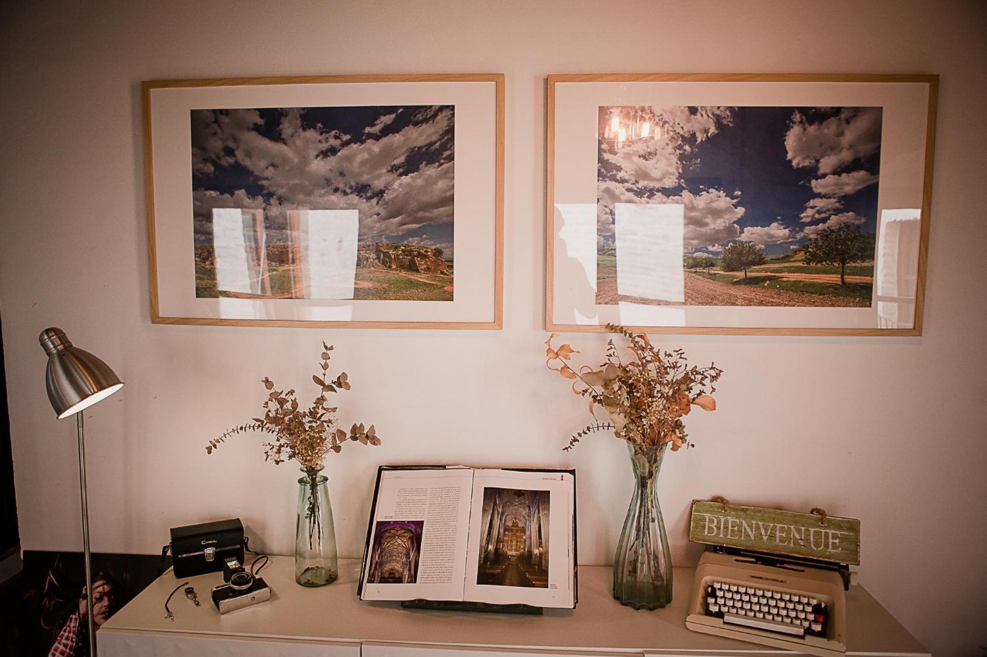 Hostal Cafe Frenteabastos การ์โมนา ภายนอก รูปภาพ